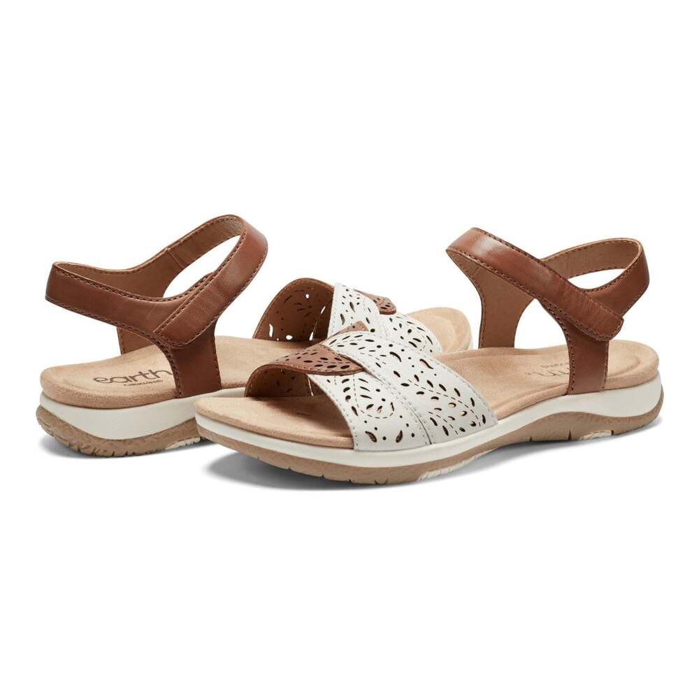 Earth Sylo Women’s Leather Sandals Cognac Bone Size 9W Wide Comfort Shoes